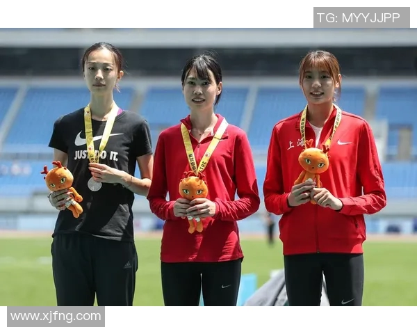 女子跳高室内赛新纪录诞生引发热议运动员展现惊人实力与潜力