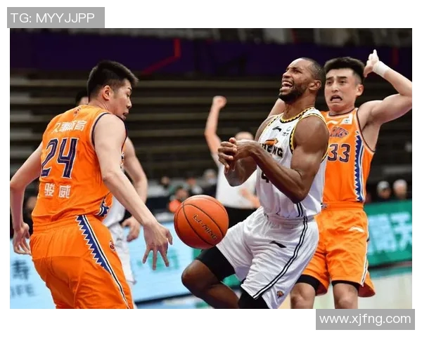 广东宏远大胜辽宁本钢，继续领跑CBA积分榜，完美保持全胜状态