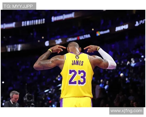 湖人胜鹈鹕，詹姆斯表现抢眼：全面解析赛场背后的胜利秘诀